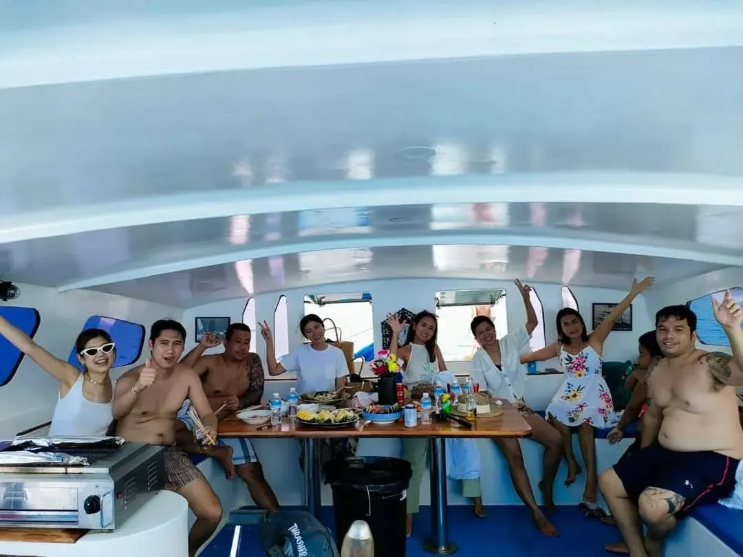 Private boat trip to Pig Island and Koh Tan from Koh Samui